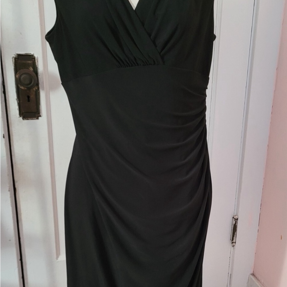 Ronni Nicole Black Midi Dress